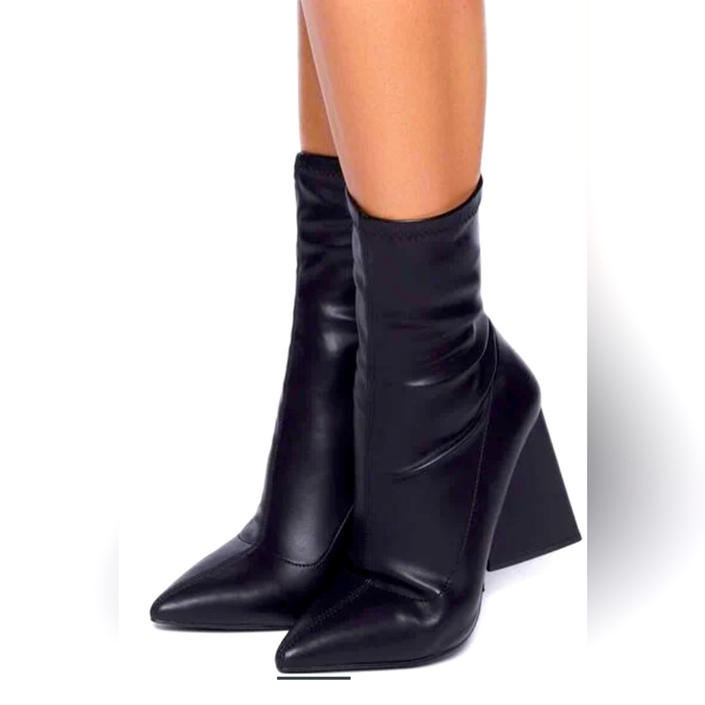 Black faux leather block heels, Size 10